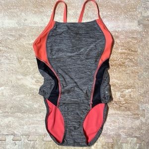 Speedo women’s one piece bathing suit. Gray/black/peach. Size 10